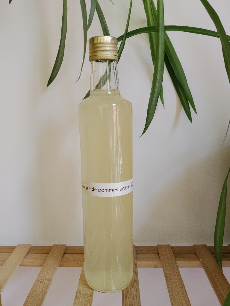 Vinaigre de pommes rouges artisanal BIO non pasteurisé, Divers, Enlèvement ou Envoi