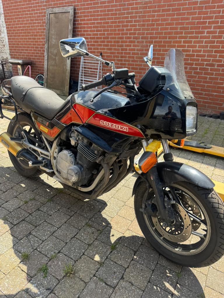 Suzuki gsx 750 E, Particulier