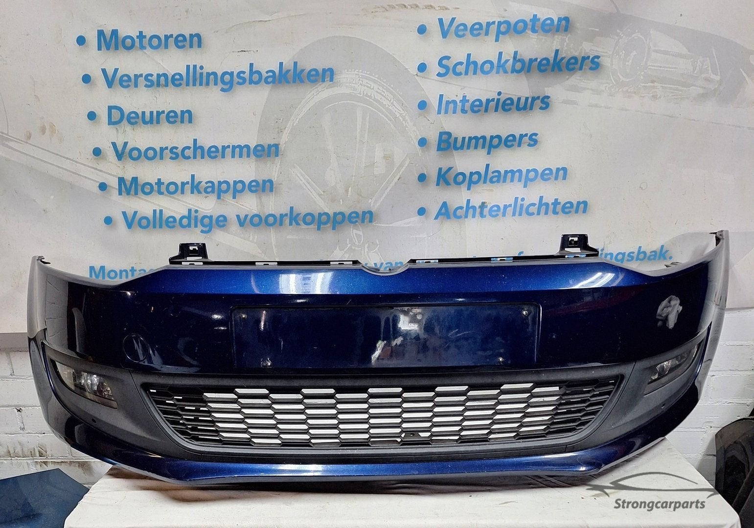 Voorbumper VW Polo 6R Origineel 6R0807221 met mistlampen gri, Auto-onderdelen, Carrosserie, Bumper, Volkswagen, Voor, Gebruikt