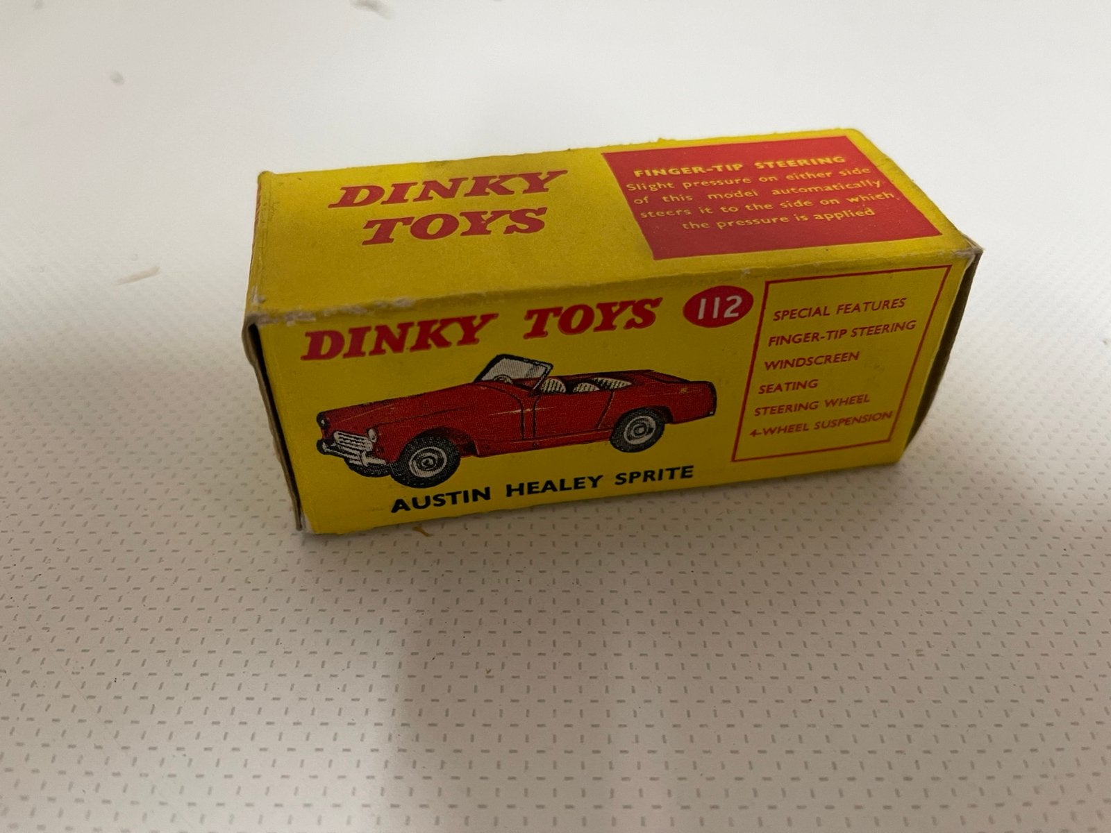 Dinky toys AUSTIN HEALEY SPRITE 112 doosje, Hobby & Loisirs créatifs, Enlèvement ou Envoi, Comme neuf, Dinky Toys