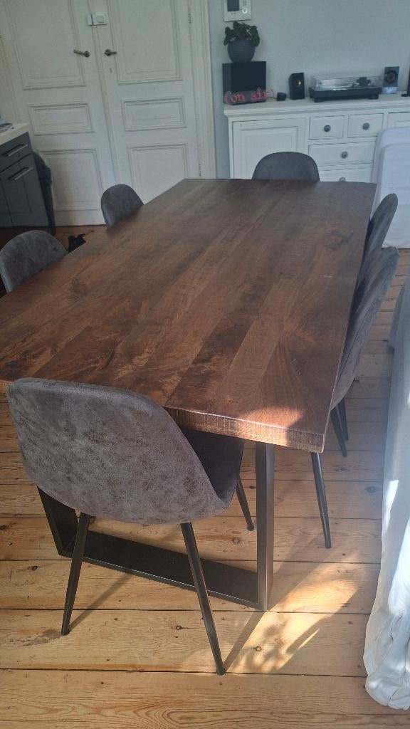 Table et chaises de salle à manger, 150 à 200 cm, Cinq personnes ou plus, Chêne, Comme neuf