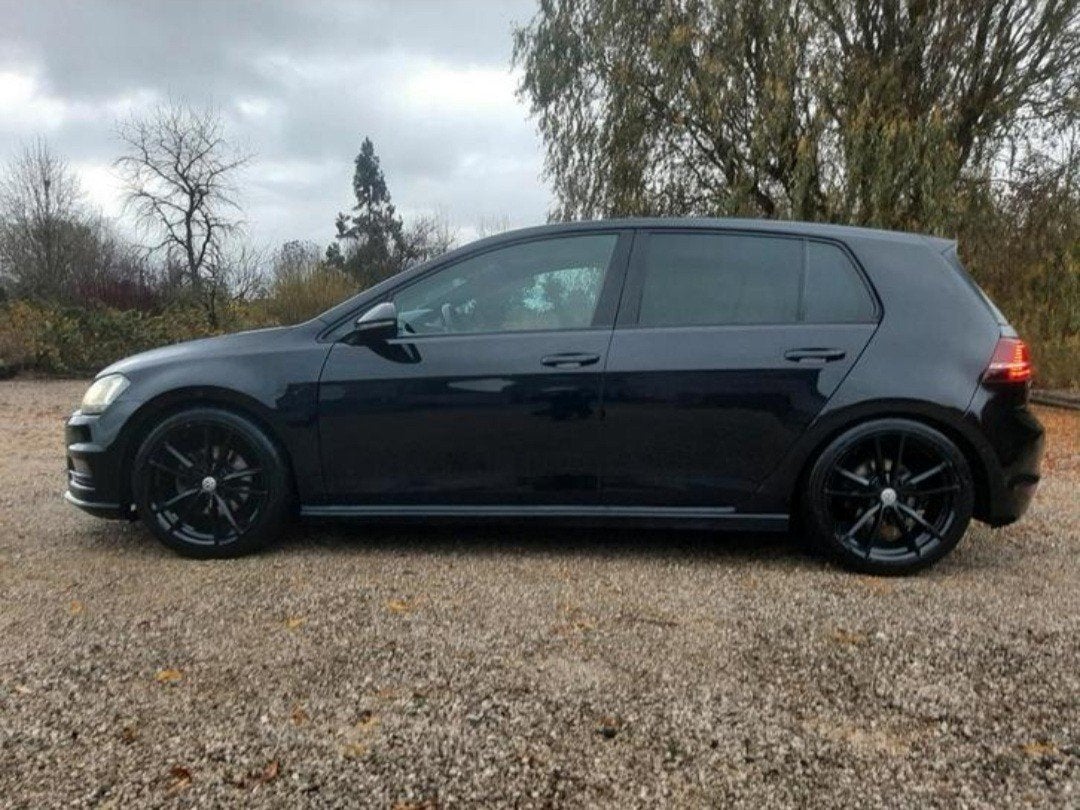 VW Golf 7 R-line 1.4 tfsi bouwjaar 2015 euro 6 onberispelijk, Auto's, Voorwielaandrijving, Dealer onderhouden, Stof, 4 cilinders