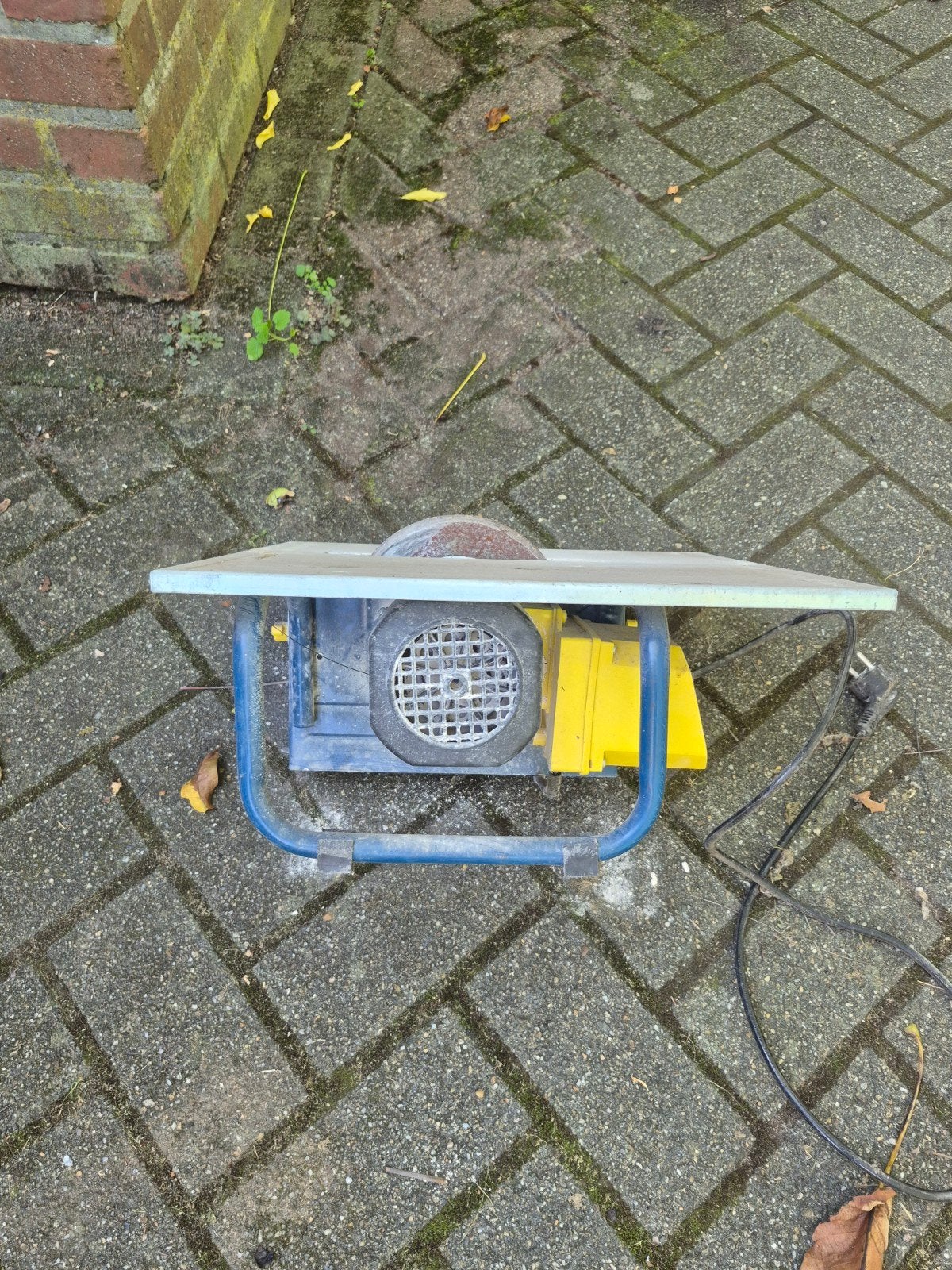 Toolland Tegelzaagmachine / Cirkelzaag (600W – 180mm, Ophalen