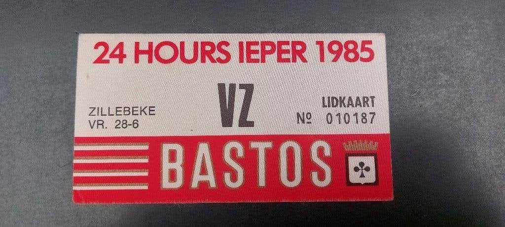 Sticker autocollant Rally van ieper 1985 bastos vintage, Ophalen of Verzenden, Gebruikt