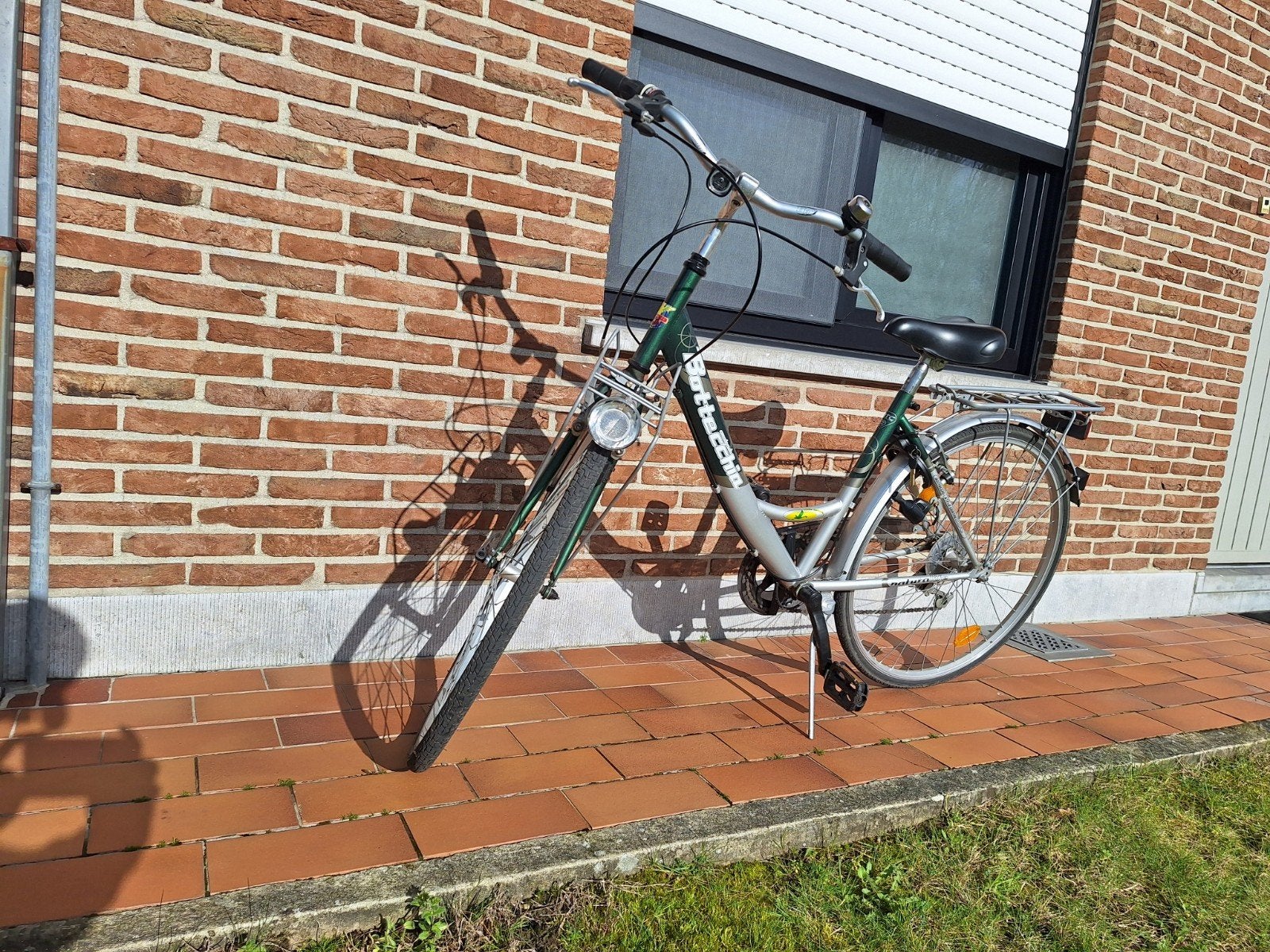 Meisjesfiets, Ophalen