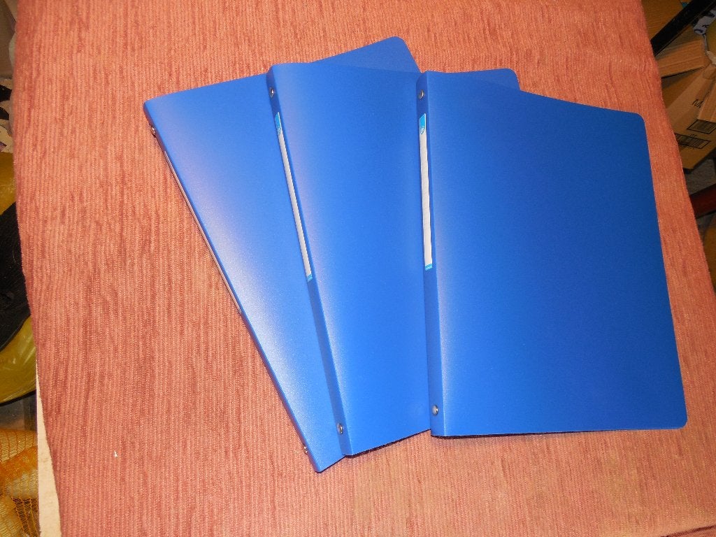 Fardes plastiques à 4 anneaux (prix pour 5 pièces), Enlèvement, Comme neuf