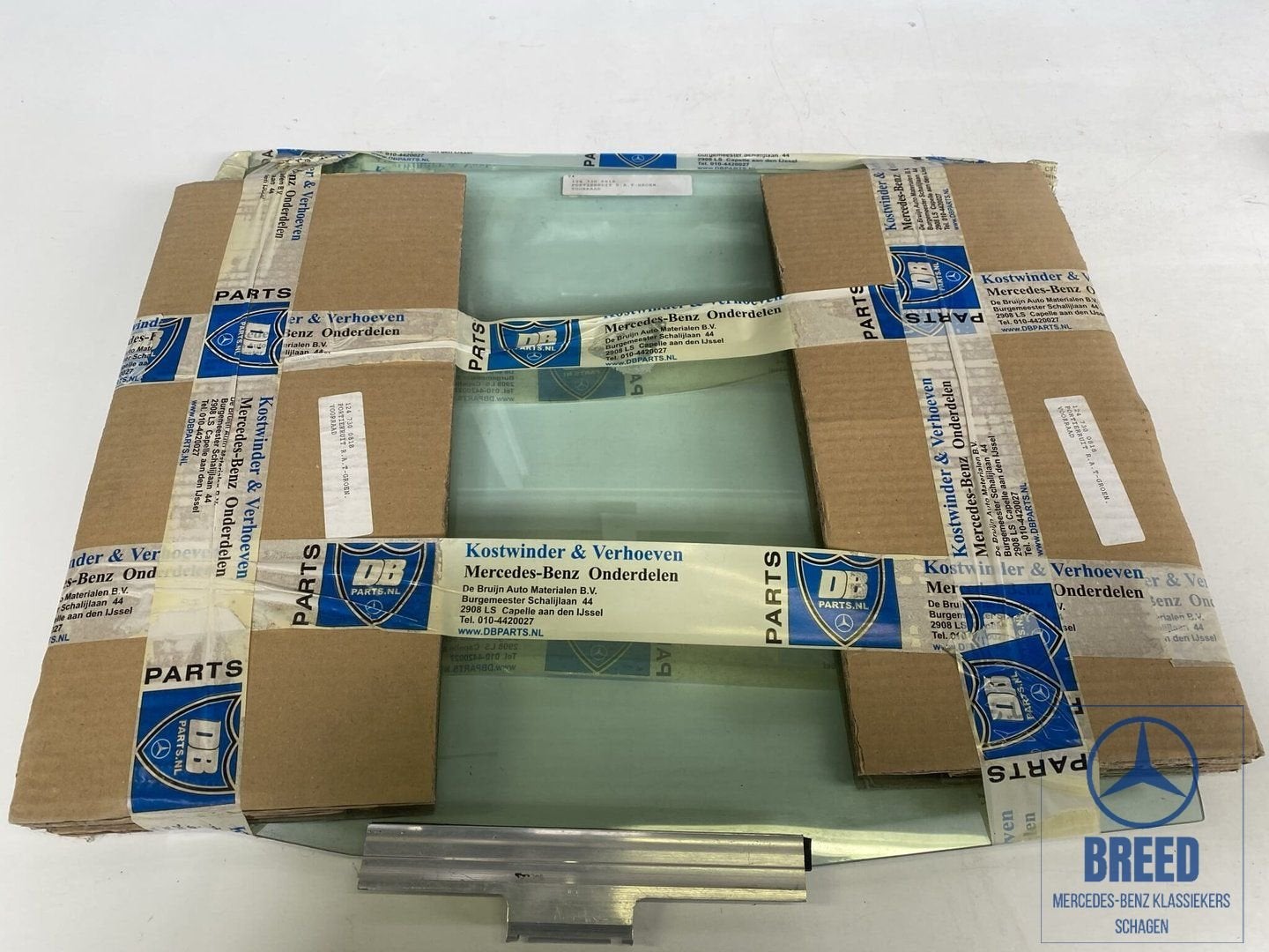 NOS zijruit rechtsachter getint voor Mercedes-Benz W124 T-mo, Ophalen, -, Nieuw, -