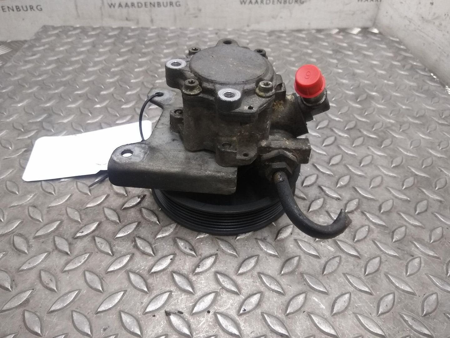 BMW 3 SERIES 330i Executive  STUURPOMP 2002, Auto-onderdelen, Ophalen of Verzenden, Gebruikt, Stiba lid