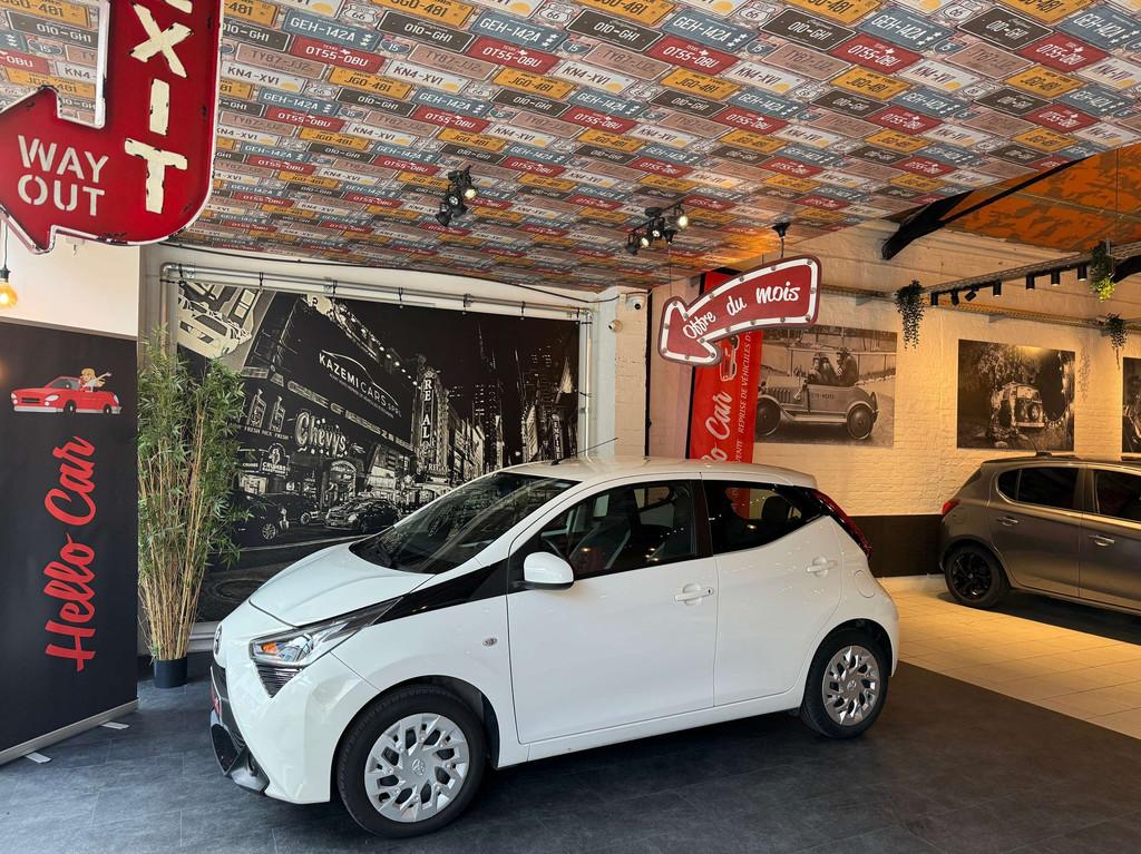 Toyota Aygo 1.0i * BOITE AUTOMATIQUE * CAMERA * APPLE CAR PL, Auto's, Toyota, Automaat, 4 zetels, Stof, Gebruikt