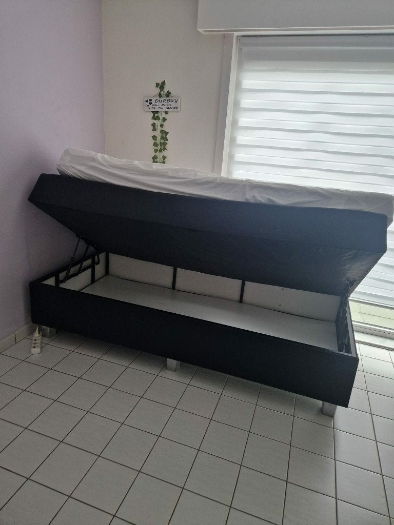 Boxspring met opbergfunctie., Huis en Inrichting, Ophalen