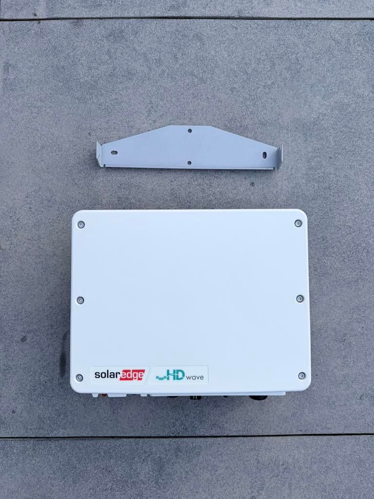 SolarEdge SE3000H HD Wave + 12 Power Optimizers P405, Ophalen, Zo goed als nieuw