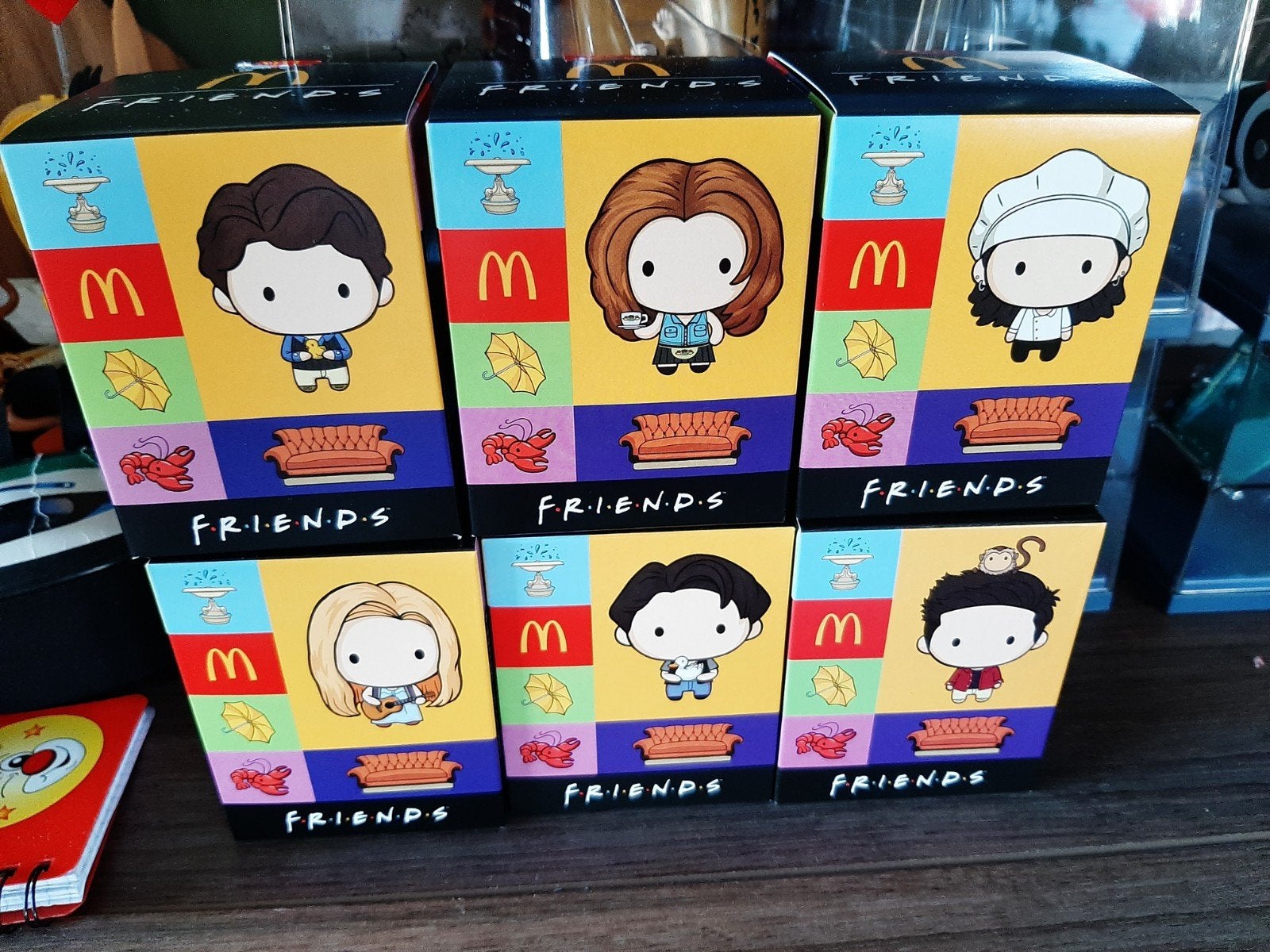 gamme complète de poupées Friends, Enlèvement ou Envoi