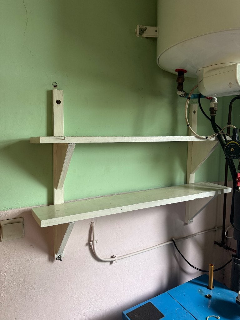 Witte houten étagère, Bois, Avec système de suspension, Enlèvement, Utilisé