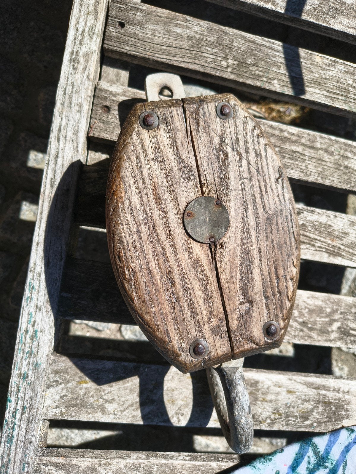 grote oude scheepskatrol, Ophalen