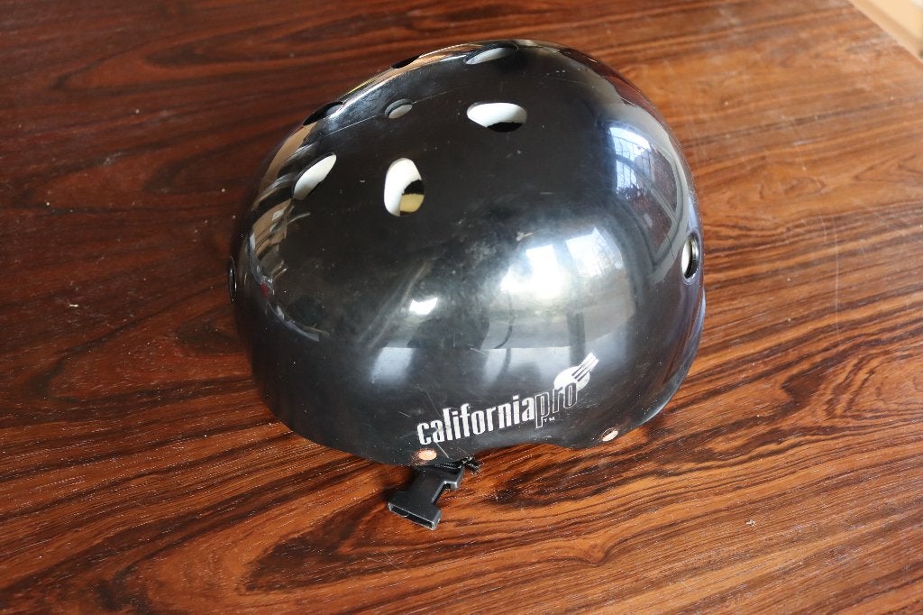 Skatehelm, Sport en Fitness, Skateboarden, Ophalen, Gebruikt, Bescherming