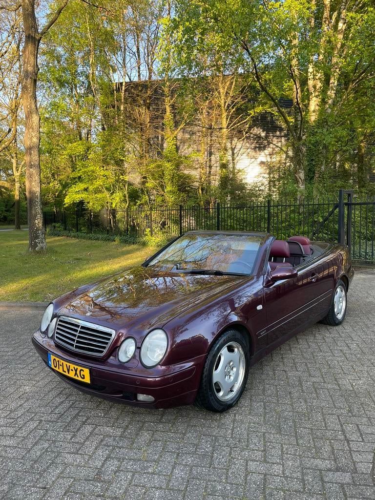 Mercedes-Benz CLK 3.2 DESIGNO Clk320 Cabrio Sport AUT 2000, Auto's, 4 zetels, Achterwielaandrijving, 1595 kg, Cabriolet