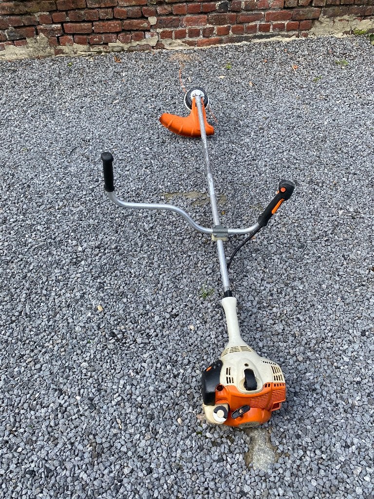 Debroussailleuse Sthill FS 56, Jardin & Terrasse, Enlèvement, Utilisé, Essence, STIHL