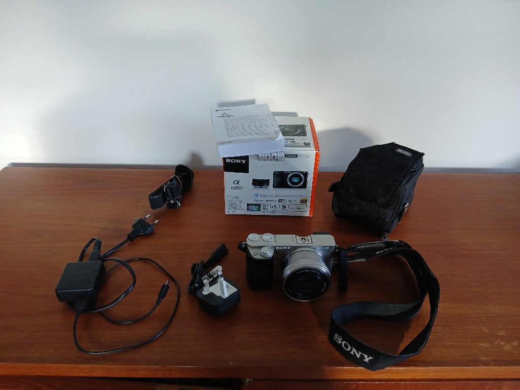 fototoestel, Ophalen, Beeldstabilisatie, Zo goed als nieuw, 24 megapixels