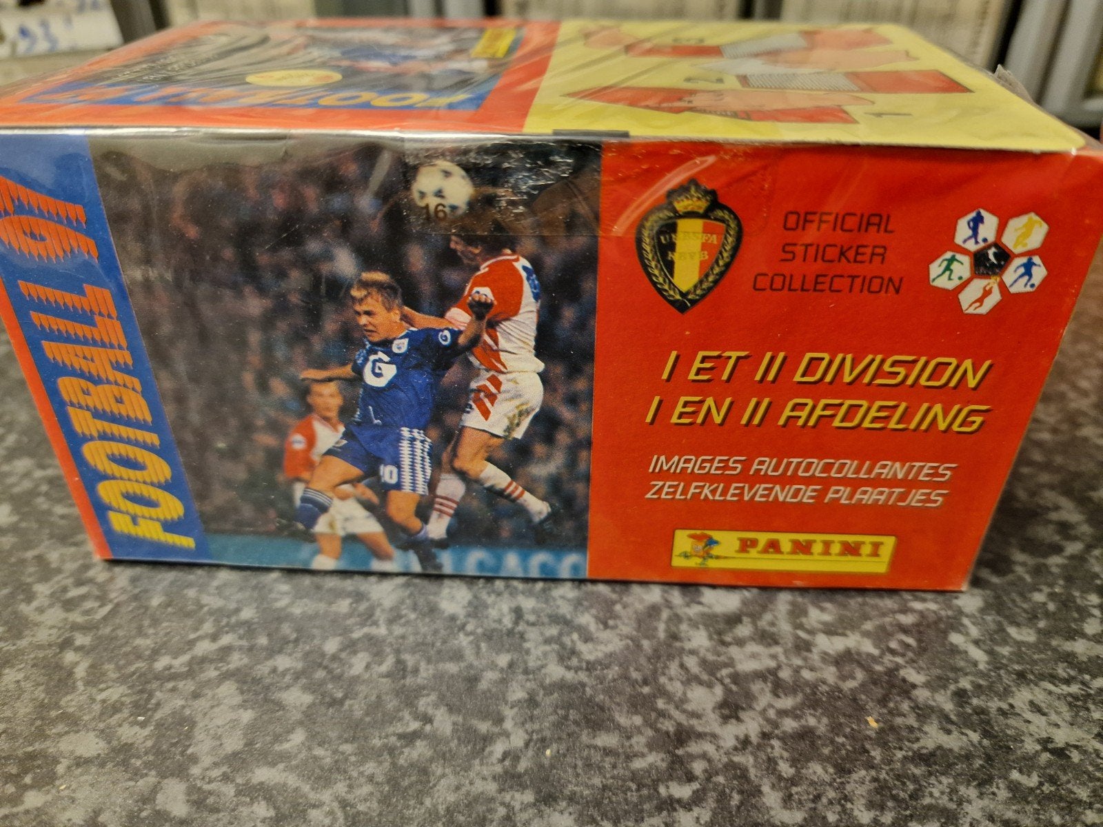 Panini Football Belge 1997  BOITE SCÉLLÉ, Enlèvement ou Envoi