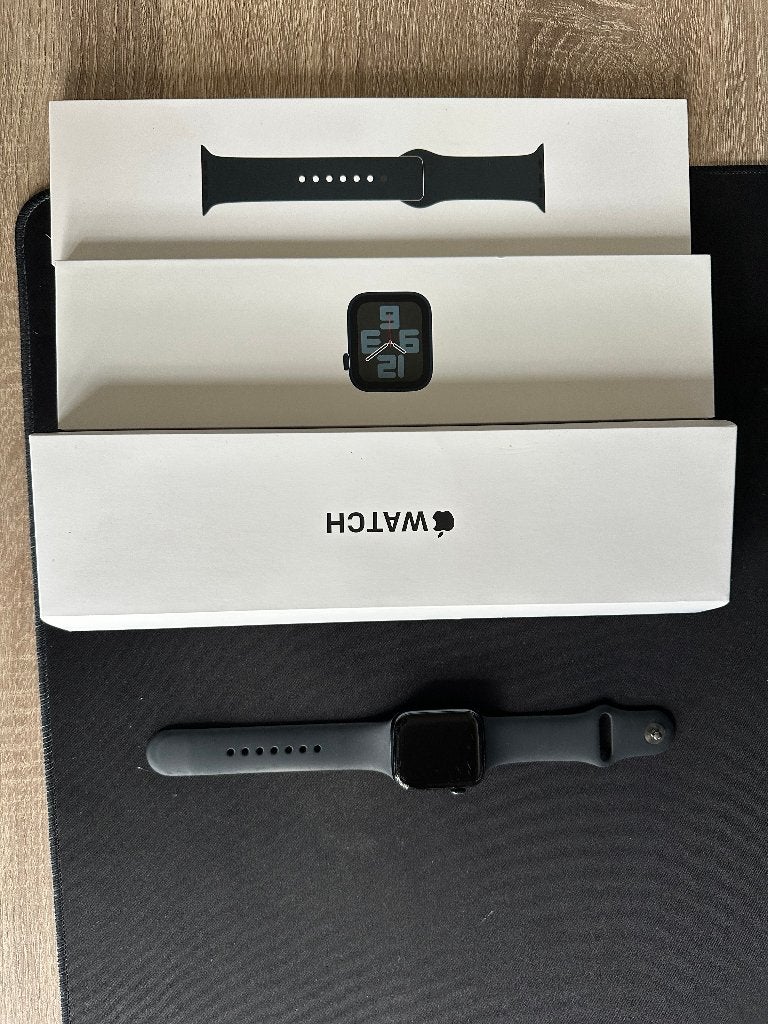 Apple Watch SE Gen 2 44 mm (GPS), Ophalen, Gebruikt, Stappen, Zwart