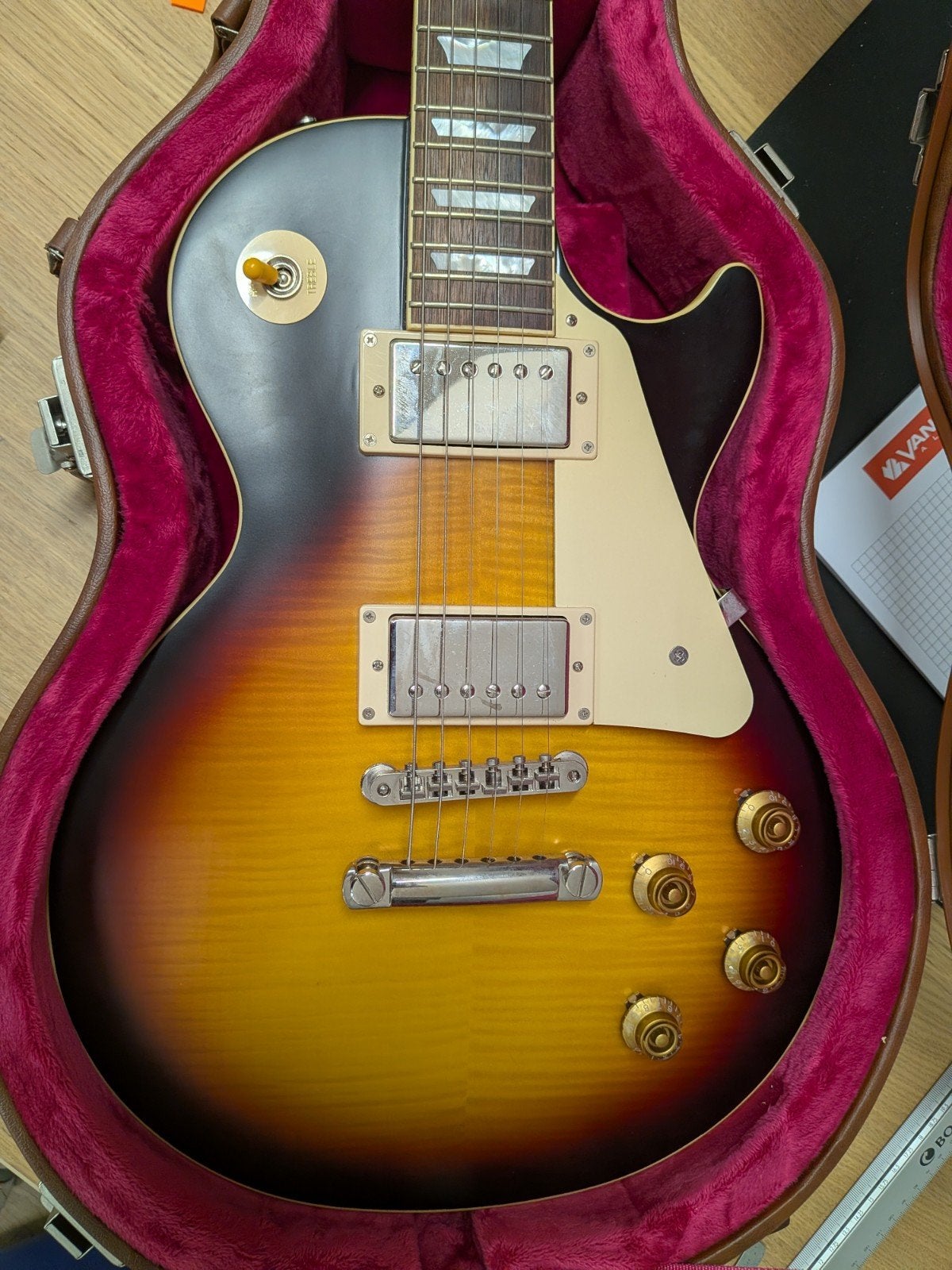 Epiphone inspired by gibson les paul, Musique & Instruments, Enlèvement, Comme neuf, Solid body, Epiphone