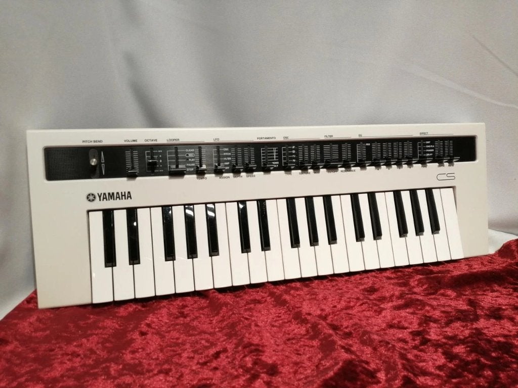 Synthétiseur Yamaha REFACE CS, Musique & Instruments, Synthétiseurs, Yamaha, Utilisé, Avec connexion MIDI, Enlèvement ou Envoi
