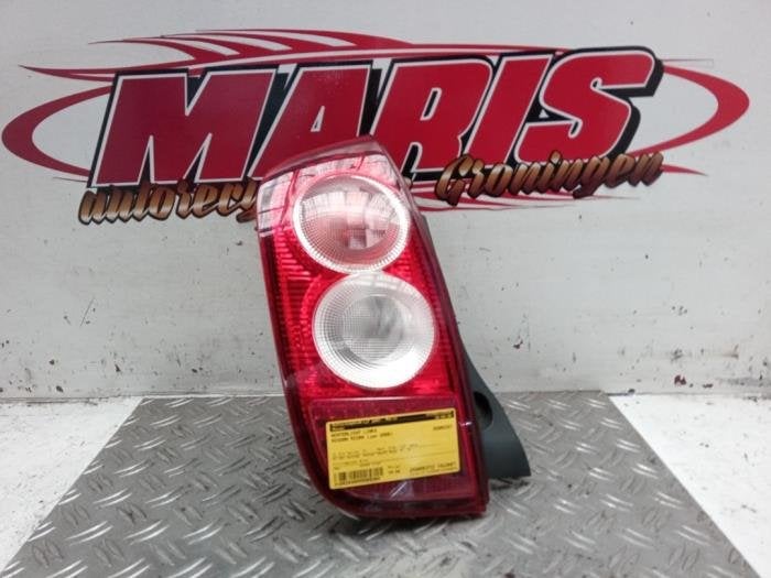 Feu arrière gauche d'un Nissan Micra, -, -, 3 mois de garantie, Utilisé