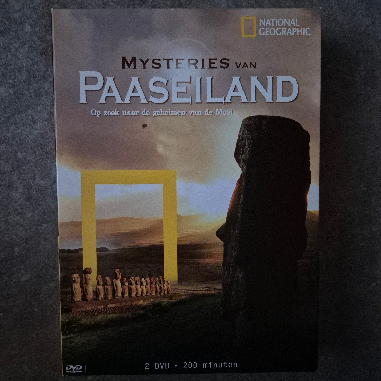 Dvd box Mysteries van Paaseiland, Vanaf 6 jaar, Ophalen of Verzenden, Zo goed als nieuw, Politiek of Geschiedenis
