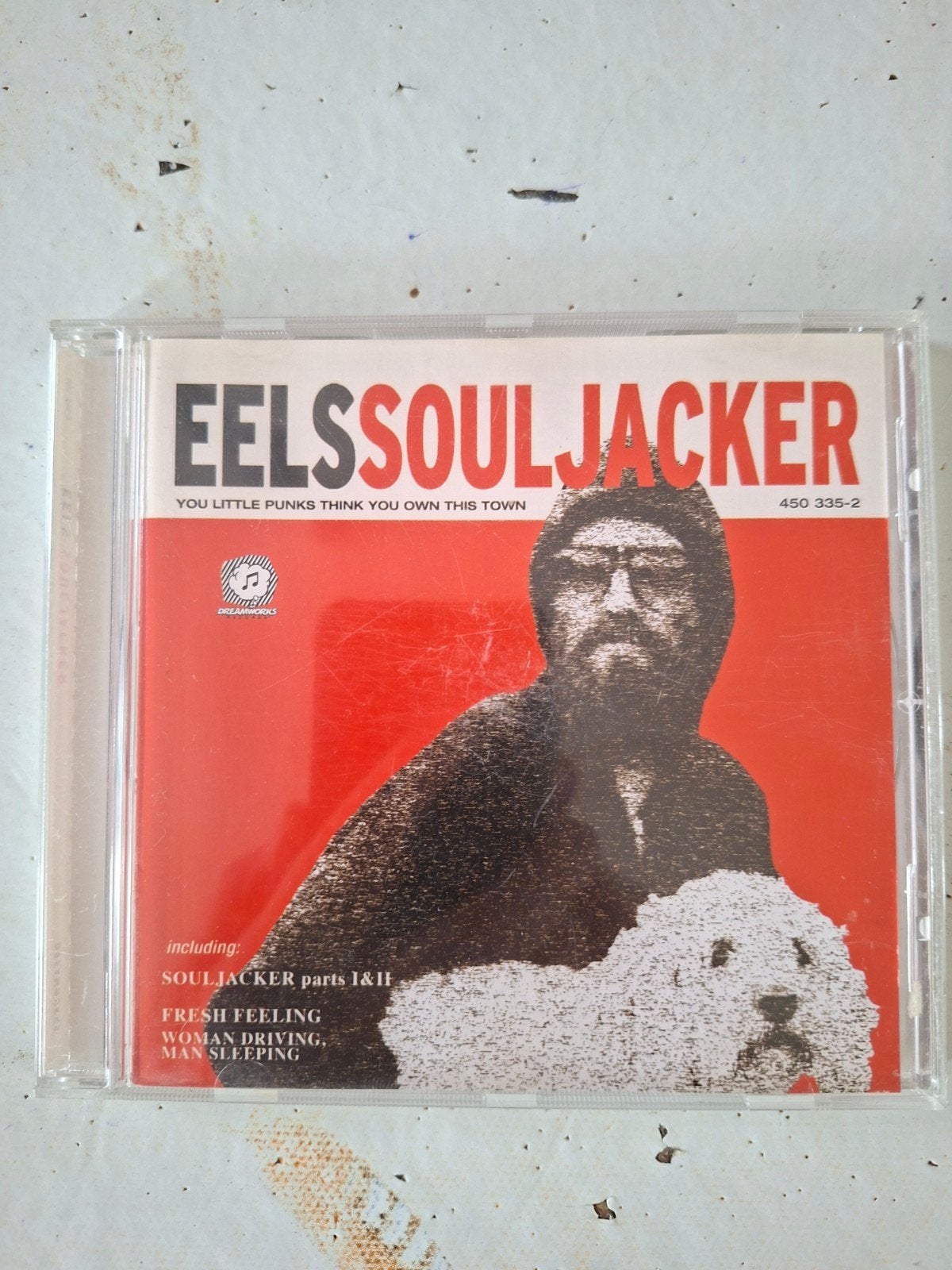The eels, Enlèvement