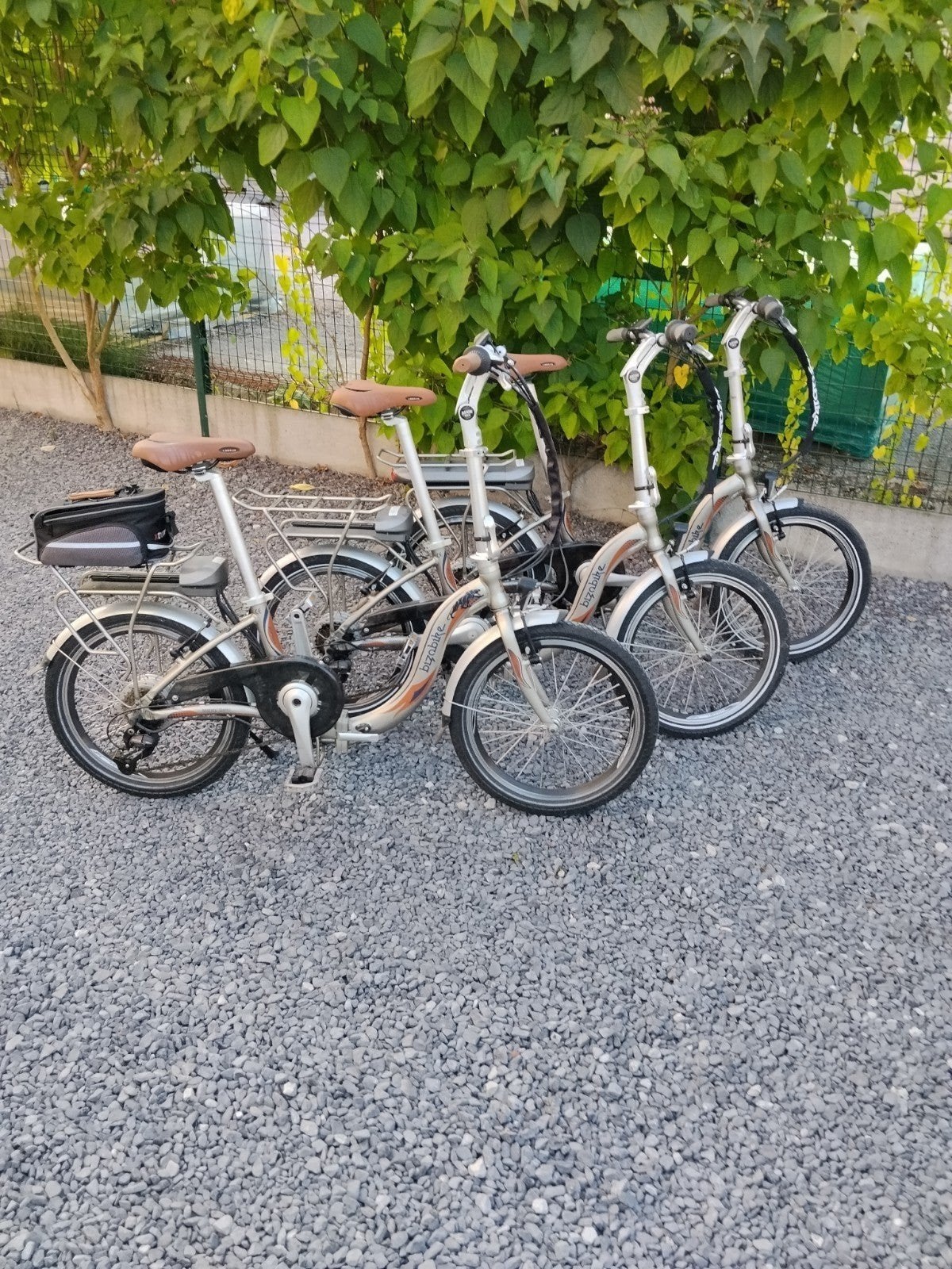 2 - Bizobike * Nouveau vélo pliant /126 km/ + Vélo pliant en, Vélos & Vélomoteurs, Neuf, Autres marques, Vitesses, Frein sur jante
