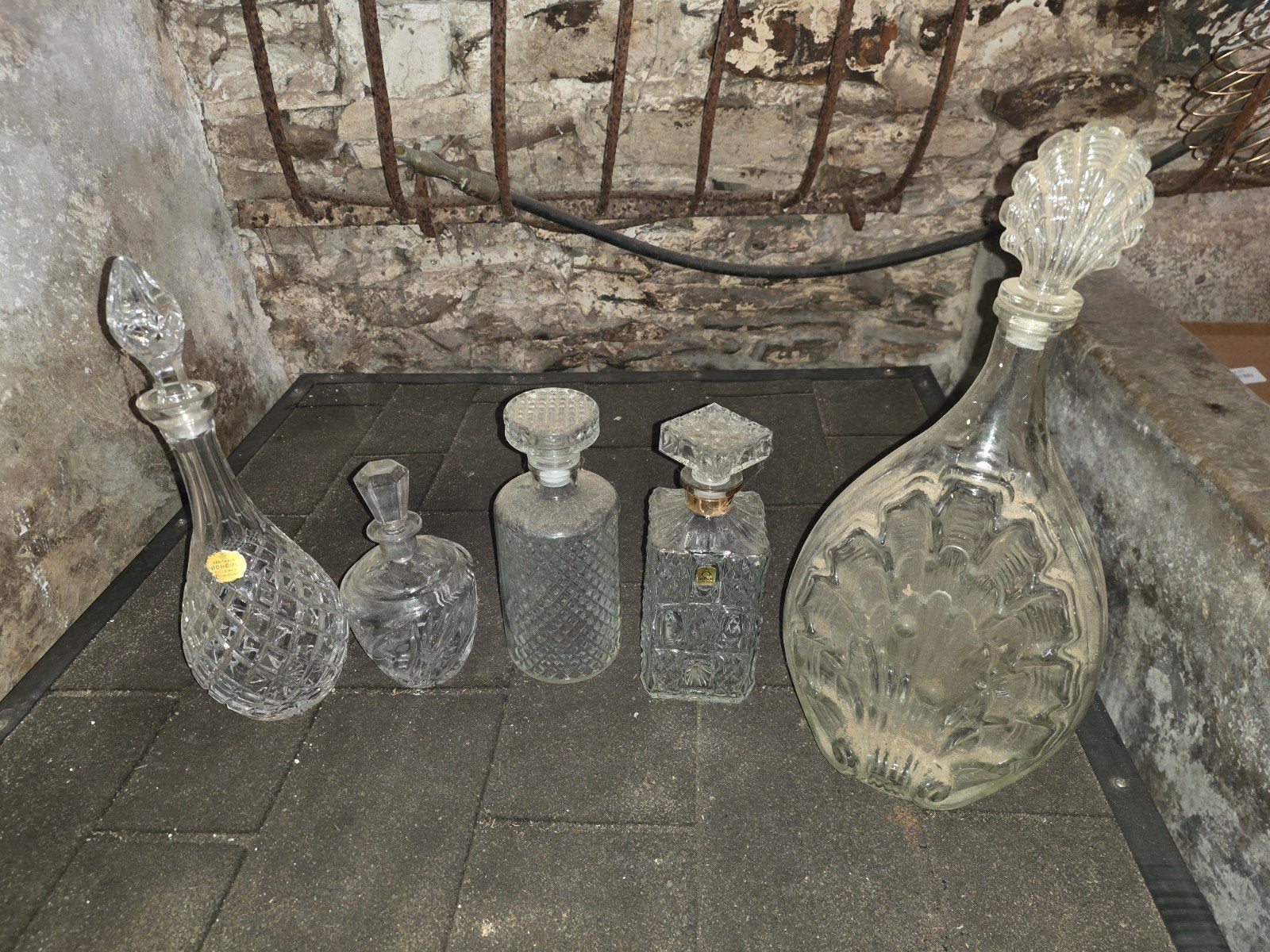 set van 5 vintage kristallen karaffen voor e-likeur/sterke d, Antiek en Kunst, Ophalen of Verzenden