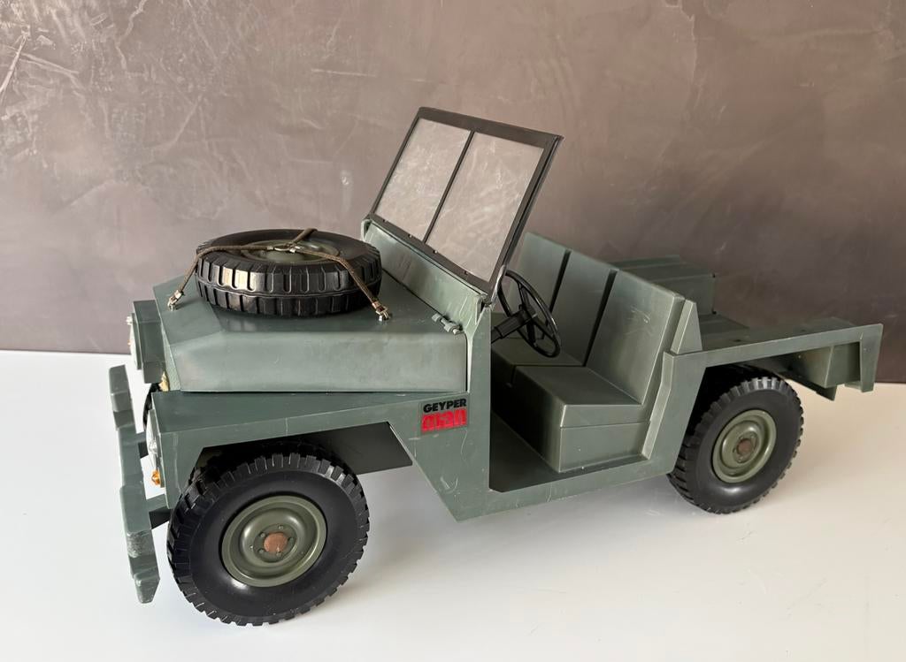 Vintage Geyper Man/Action Man Jeep met reservewiel, Verzamelen, Ophalen of Verzenden, Gebruikt