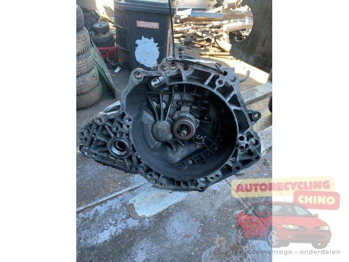 Versnellingsbak van een Opel Corsa, Gebruikt, -, -, Opel