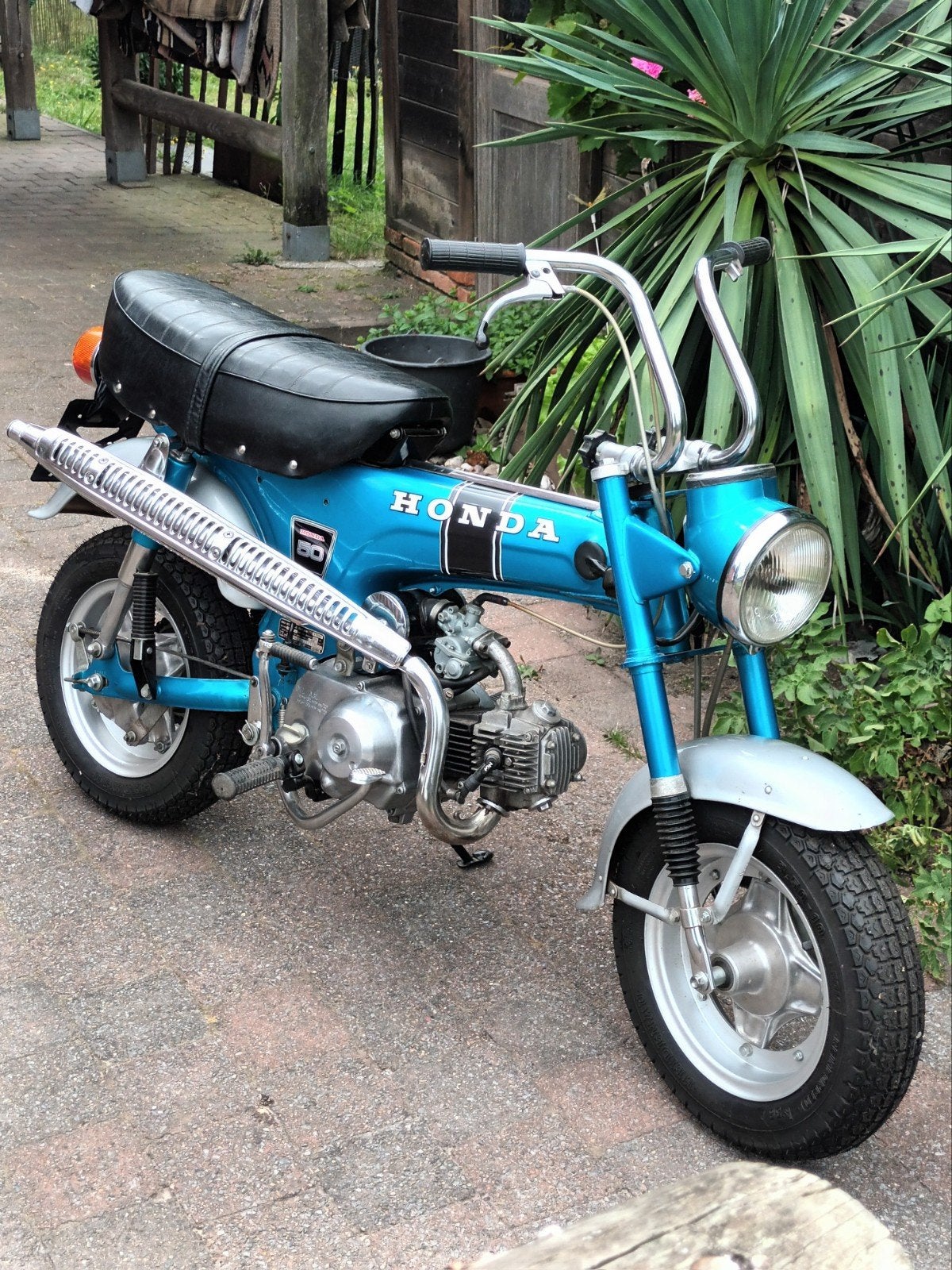 Honda dax 1977 , blauw ,50cc, Fietsen en Brommers, Brommers | Honda, Ophalen