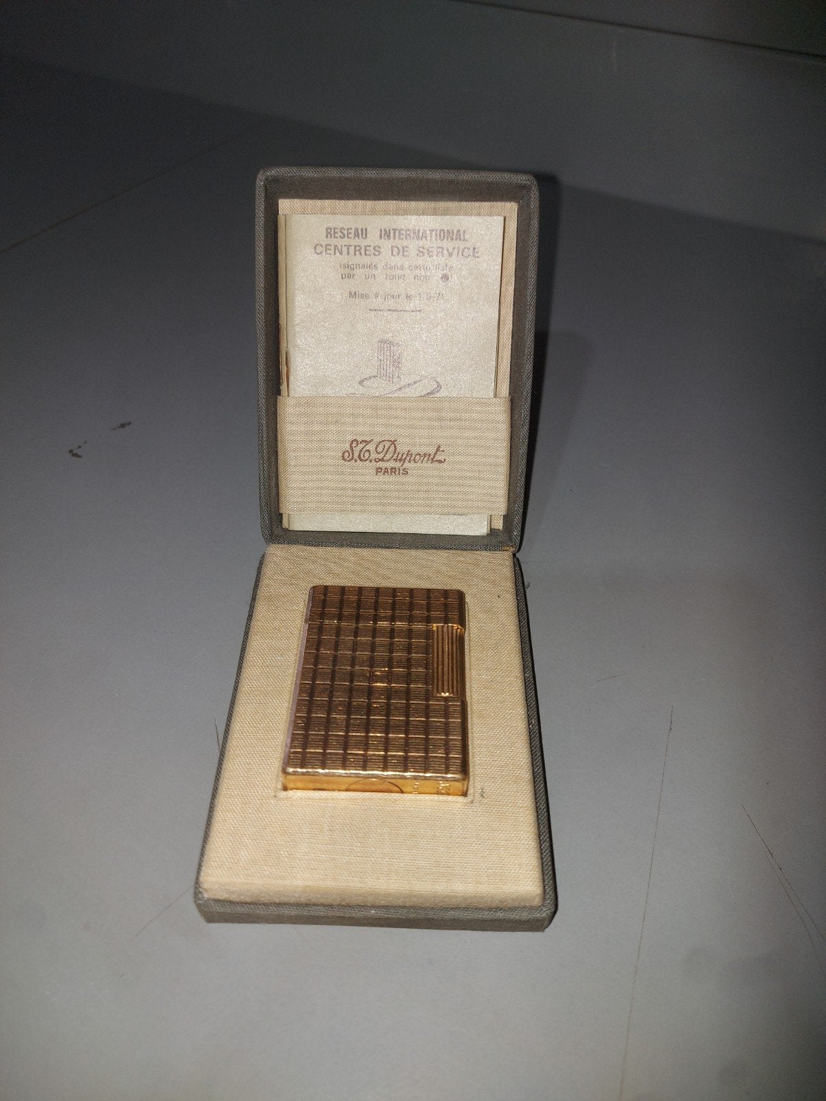 S.T. Dupont Ligne 1 Petit Modèle BR plaqué or – Vintage, Enlèvement, Utilisé, Briquet