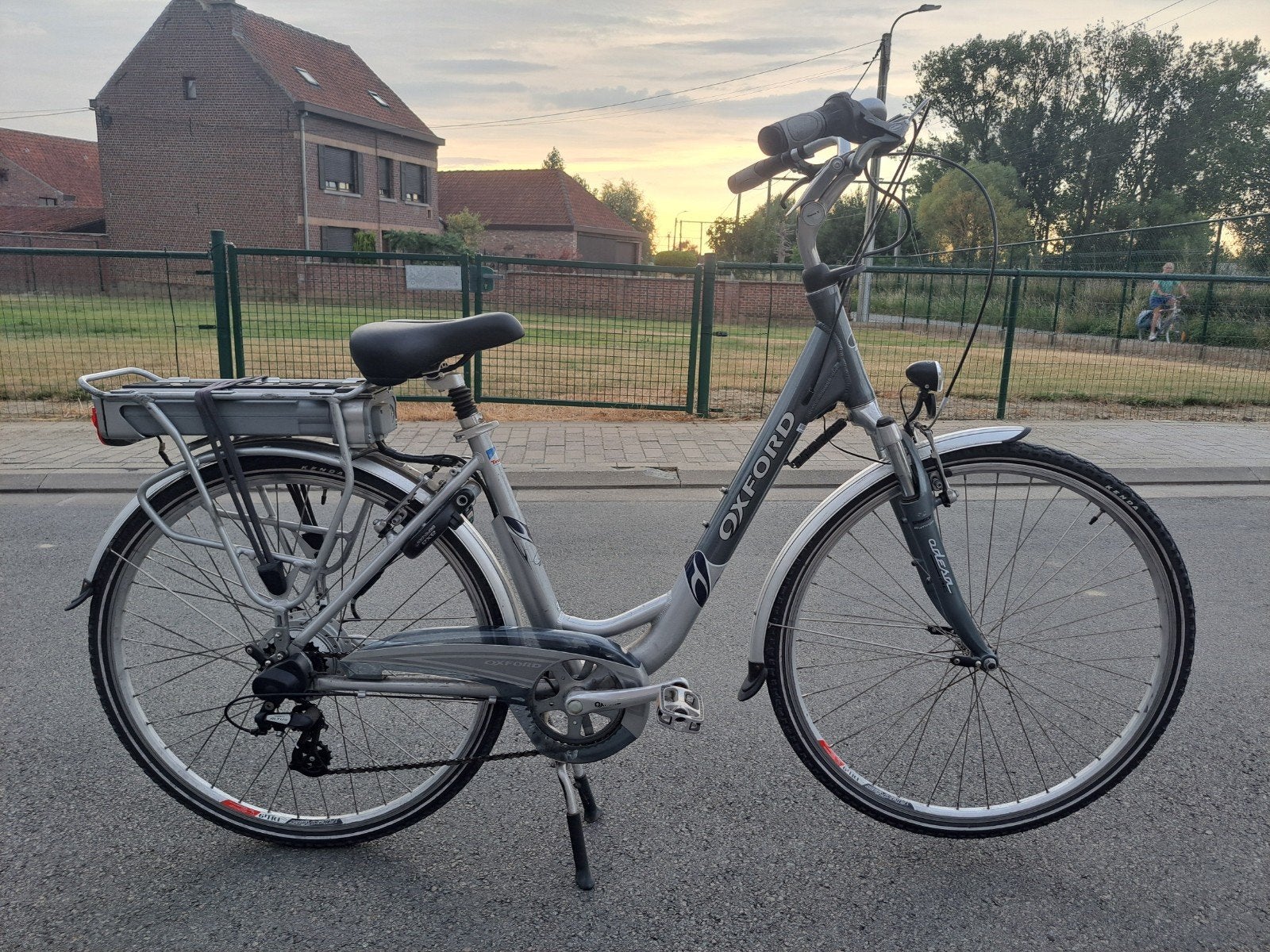 Oxford elektrische fiets, Fietsen en Brommers, Ophalen, Gebruikt, Minder dan 30 km per accu, Overige merken