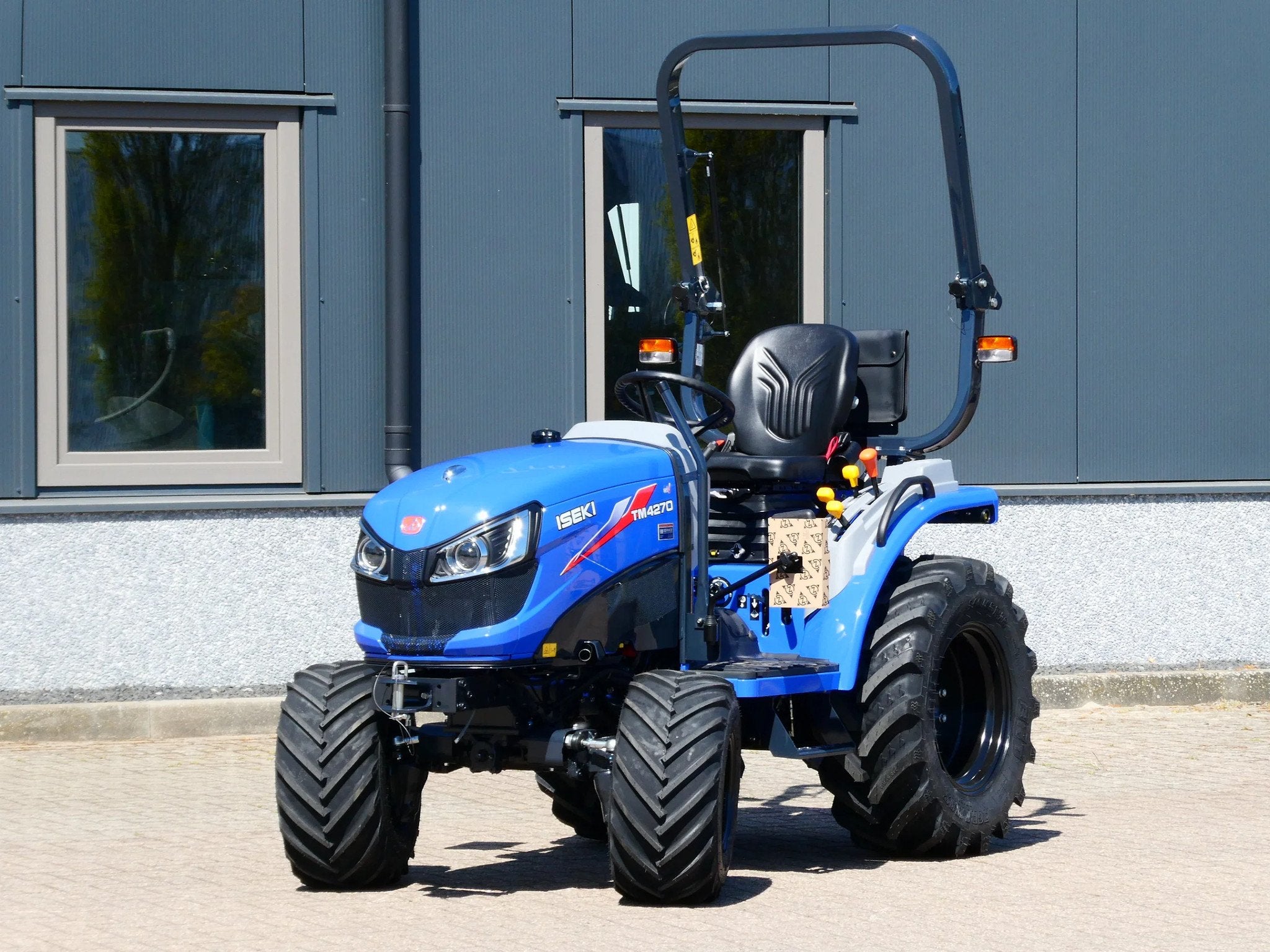 Iseki TM4270 4wd HST / 0001 Draaiuren / Special Edition, Zakelijke goederen, Landbouw | Tractoren, Overige merken, Gebruikt, De Maalstroom 3
8255 RN  Swifterbant