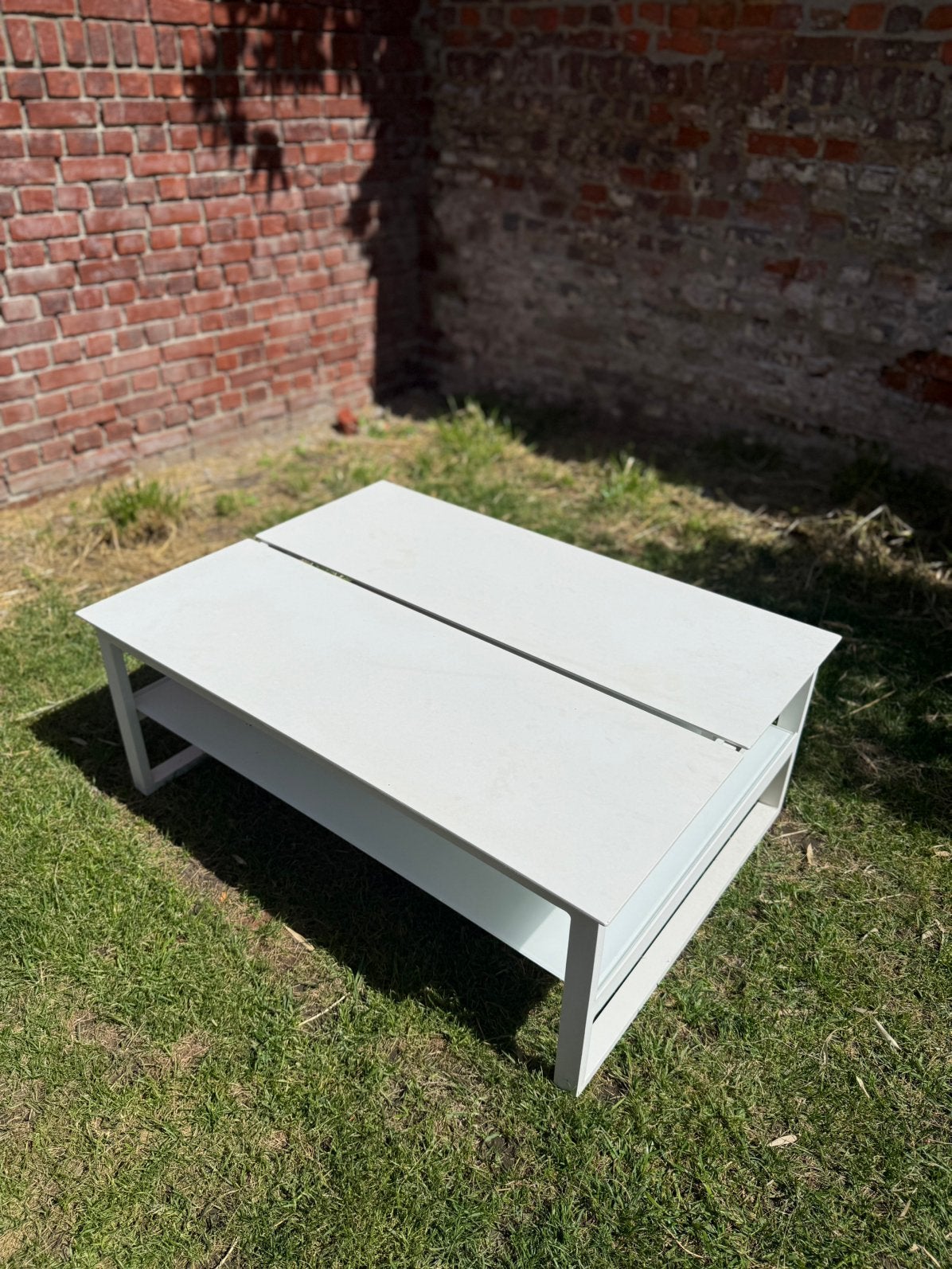 Moderne witte lounge-/salontafel met uitklapbaar blad, Ophalen, Zo goed als nieuw