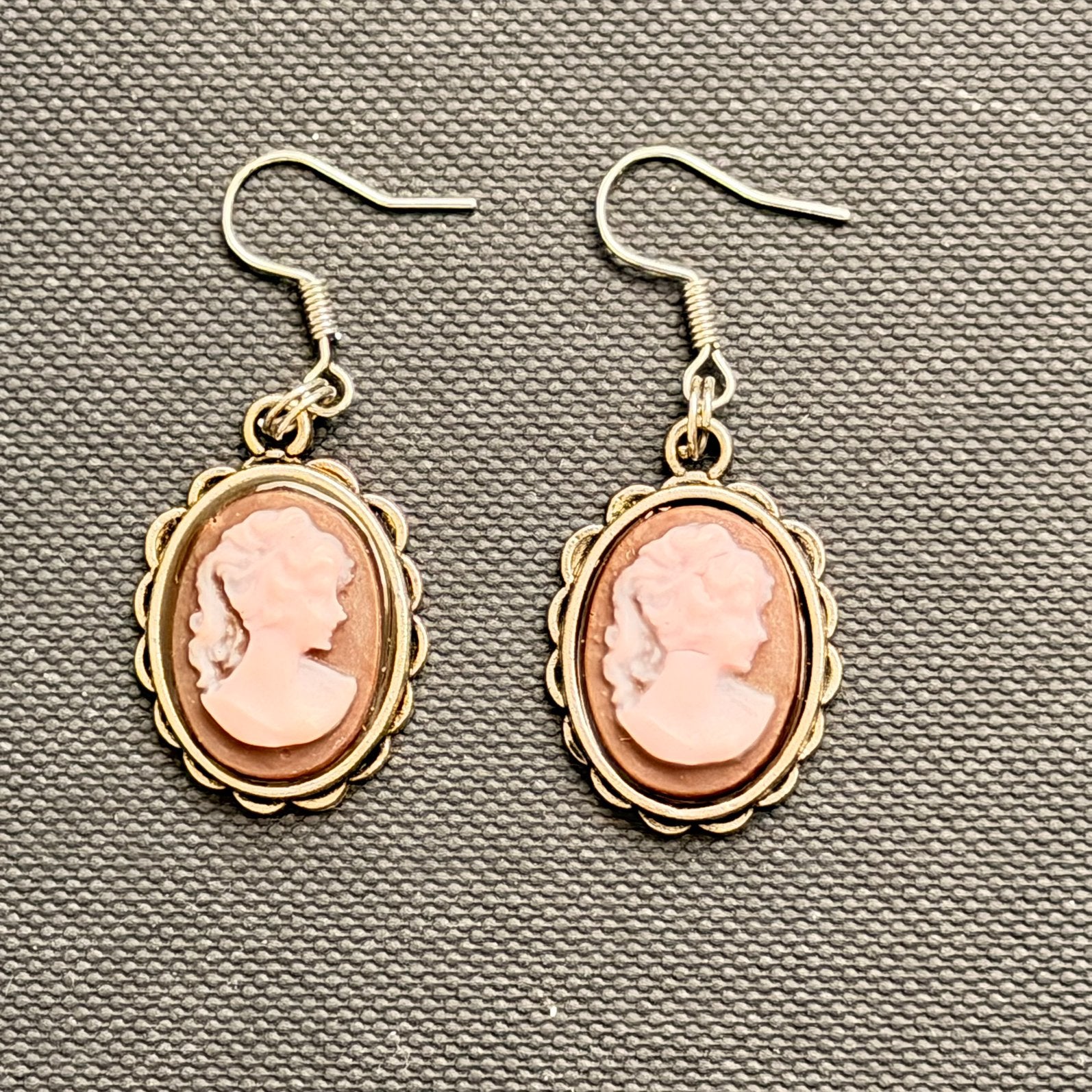 Vintage oorbellen, Handtassen en Accessoires, Ophalen of Verzenden, Zo goed als nieuw