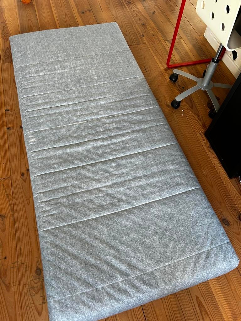 Matelas 90 x 200 ikea excellent etat, Enlèvement, Comme neuf, Matelas