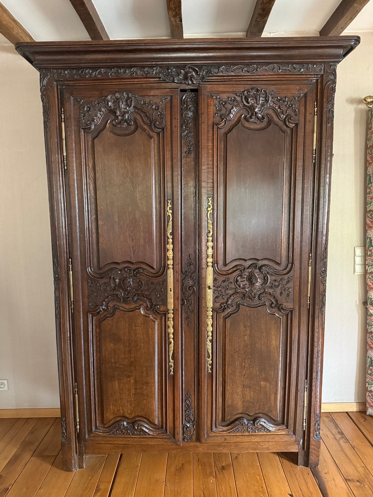 Armoire de mariée française antique, Antiquités & Art, Enlèvement