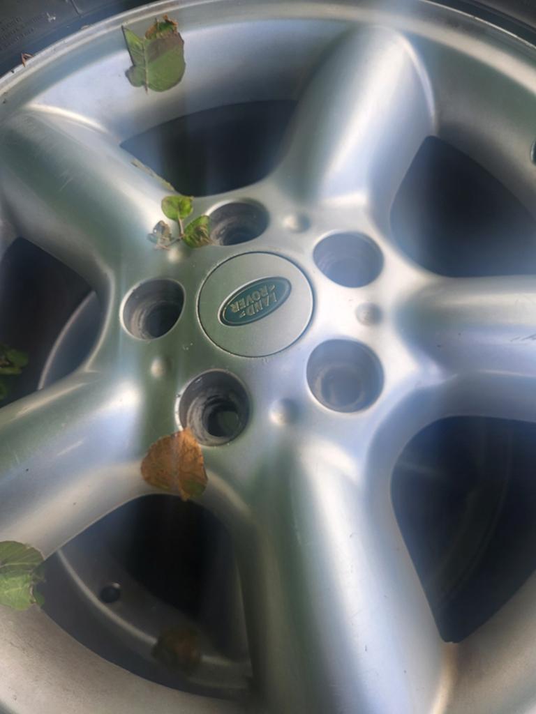 4 Jantes avec pneus pour range rover, Enlèvement