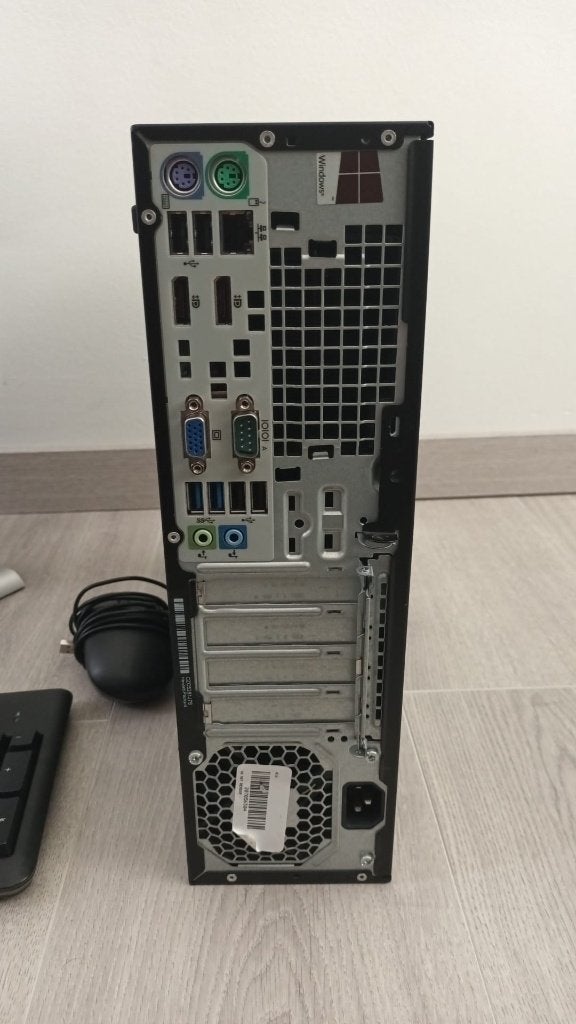 HP ProDesk 600 G1 SFF 1 x Core i5 4590 - 3,3 GHz RAM SSD van, Computers en Software, Ophalen, Nieuw