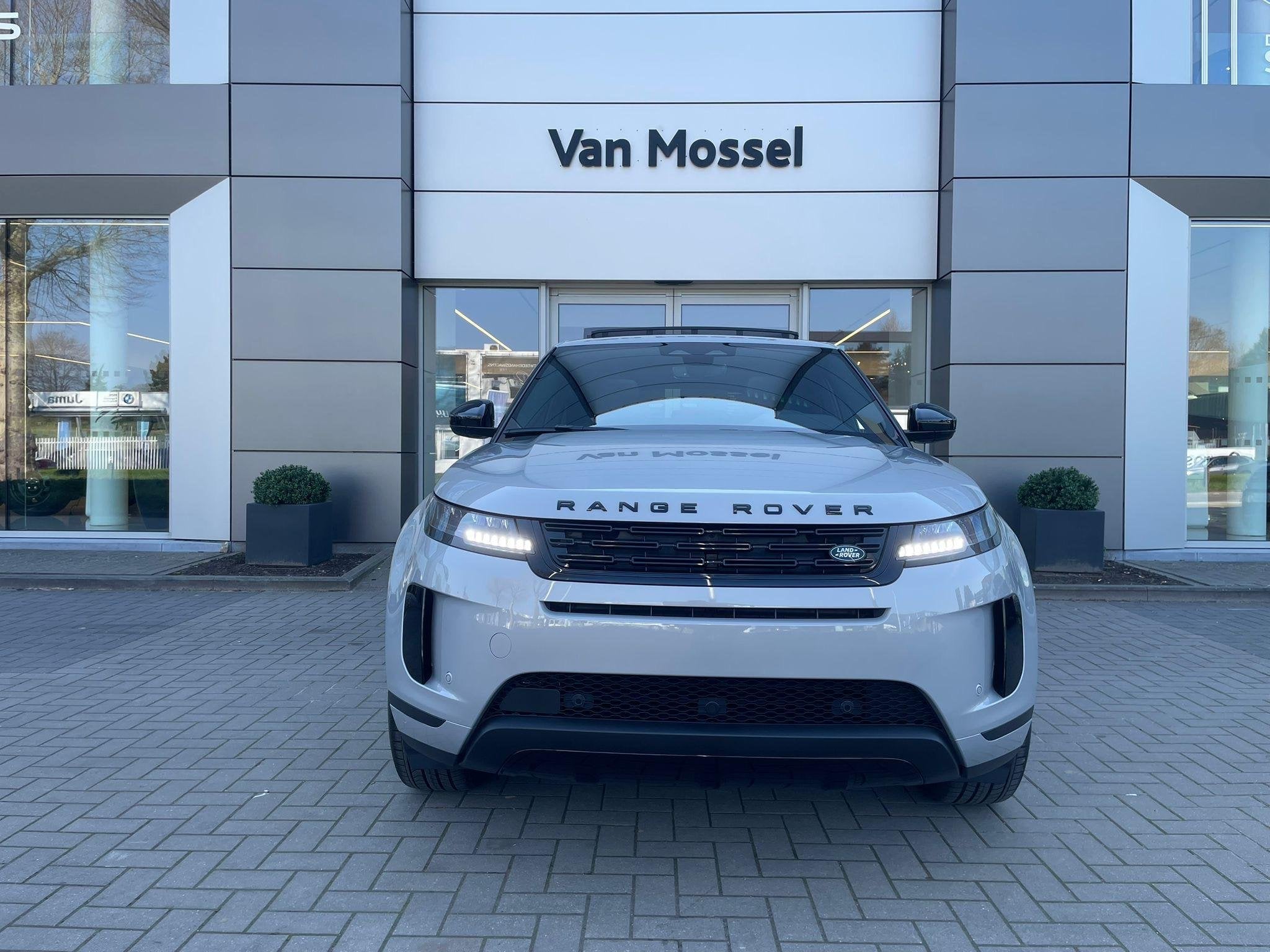 Land Rover Range Rover Evoque P160 S FWD Auto. 26.5MY, Autos, Argent ou Gris, Achat, Entreprise, Noir
