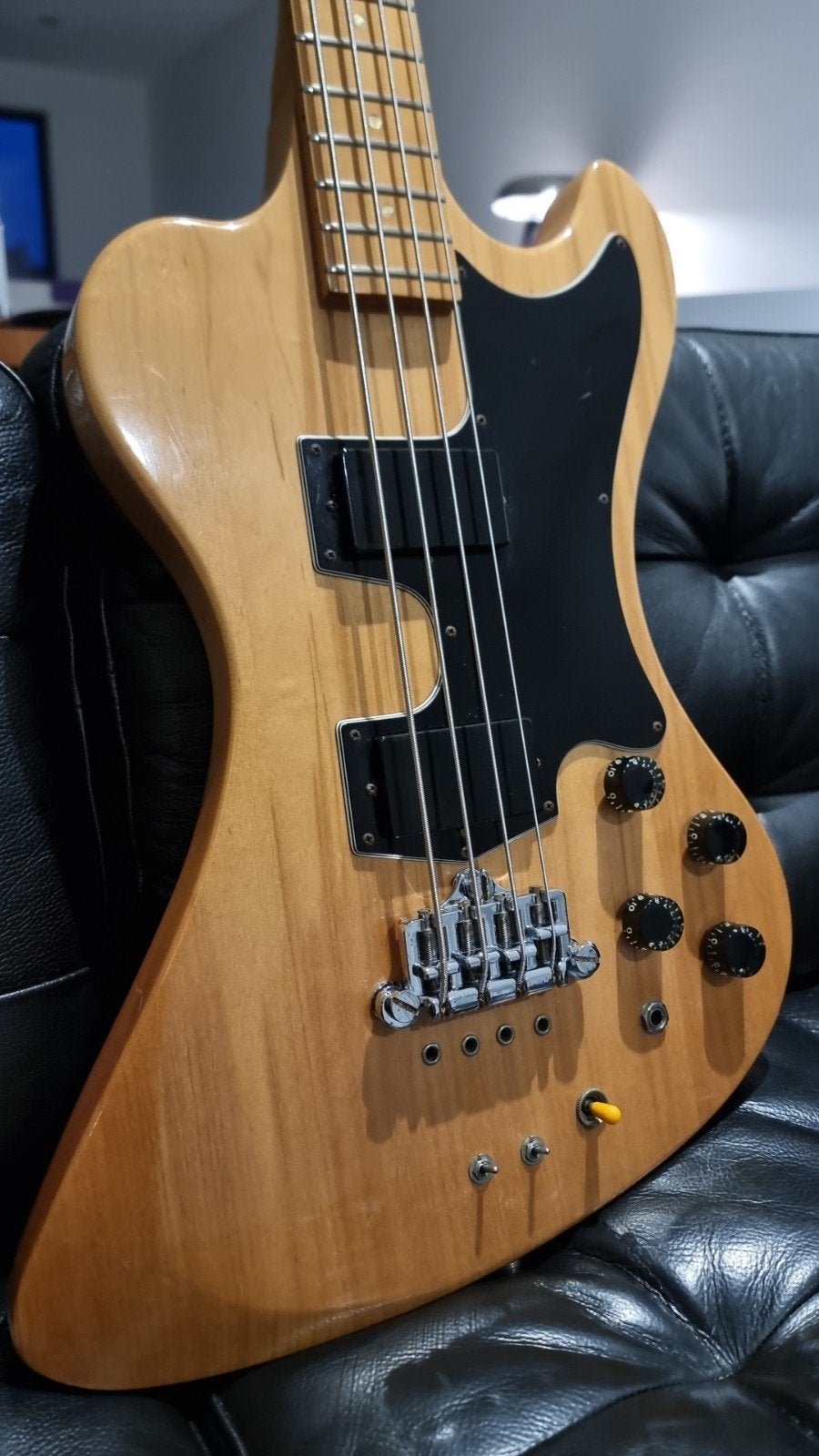 Gibson RD artist bass, Musique & Instruments, Instruments à corde | Guitares | Basses, Enlèvement