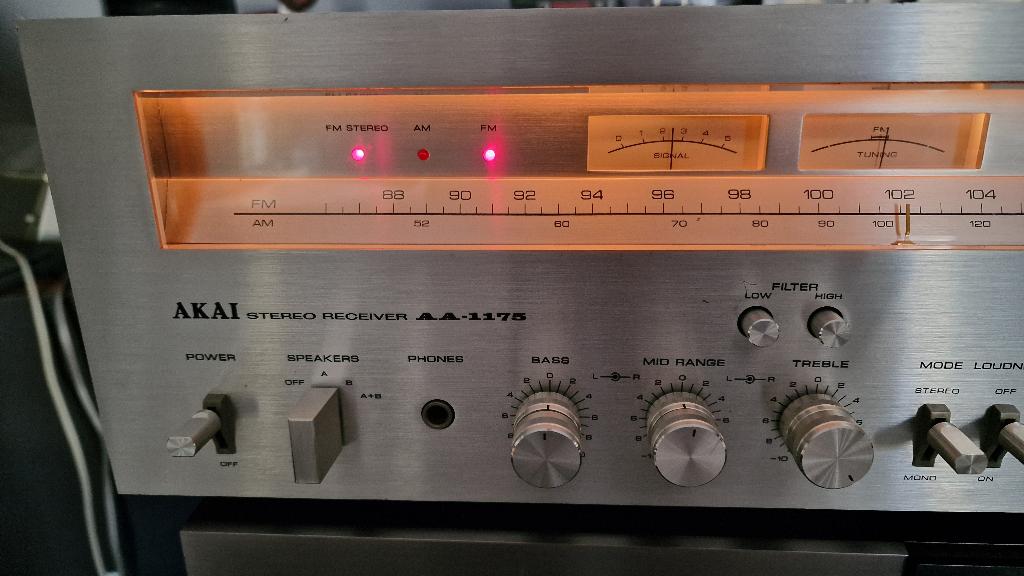 Akai Aa 1175, Autres marques, 60 à 120 watts, Enlèvement, Stéréo