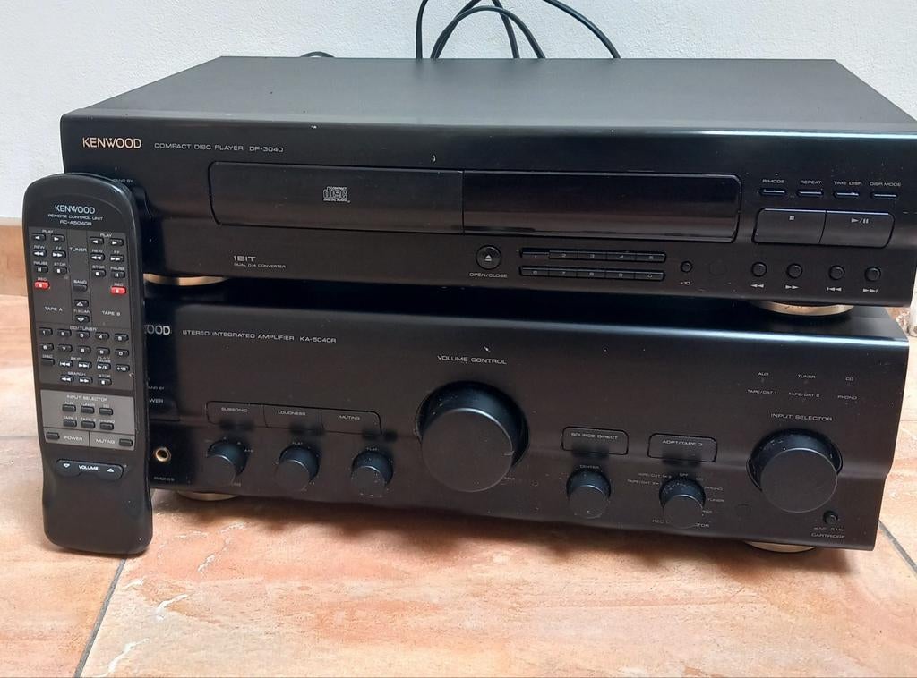 Ensemble lecteur CD et amplificateur Kenwood vintage, Enlèvement