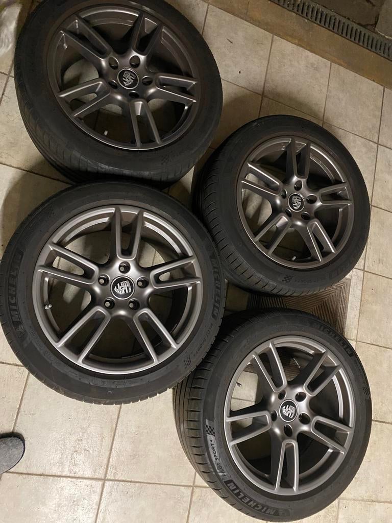 Originele Porsche Panamera-velgen in nieuwstaat, Auto-onderdelen, Banden en Velgen, 295 mm, Banden en Velgen, Nieuw, Personenwagen