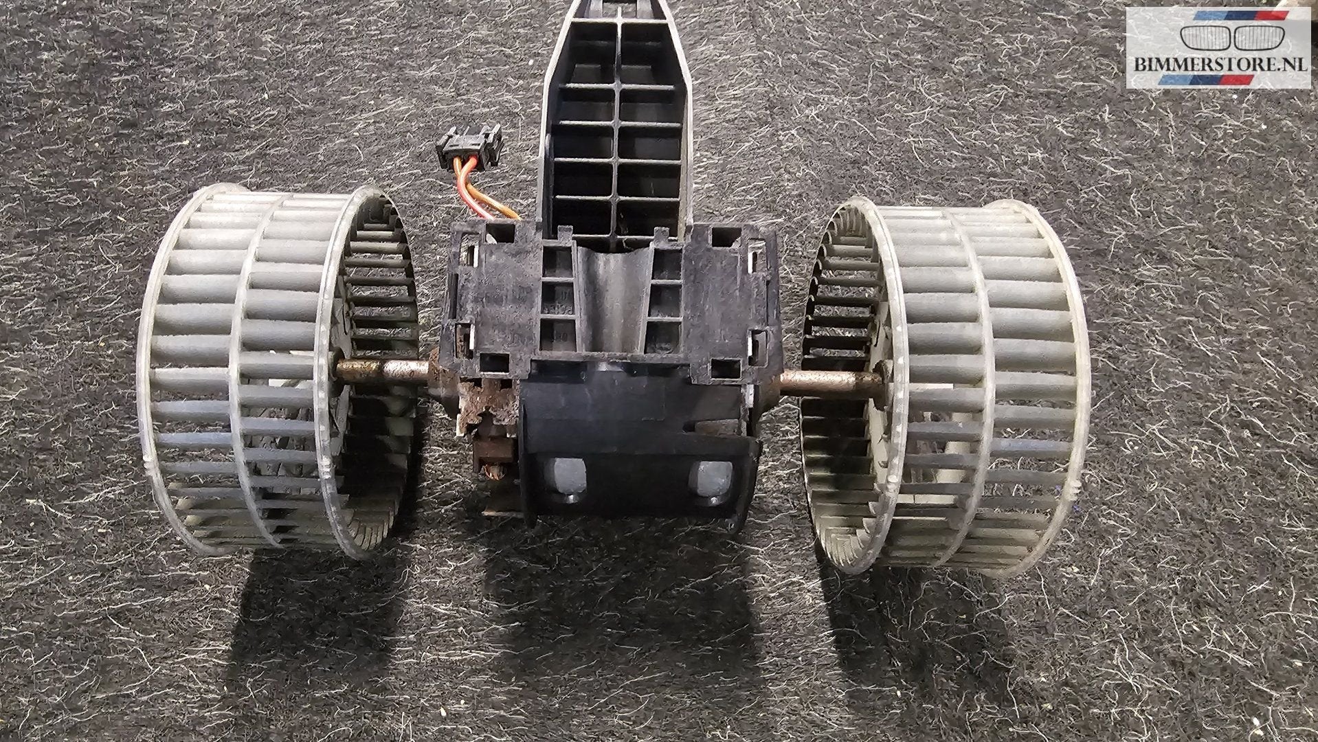 Kachelmotor met clima airco BWM 5 / 6 serie E60 E61 E63 E64, -, Origine de la pièce connue, Utilisé, -