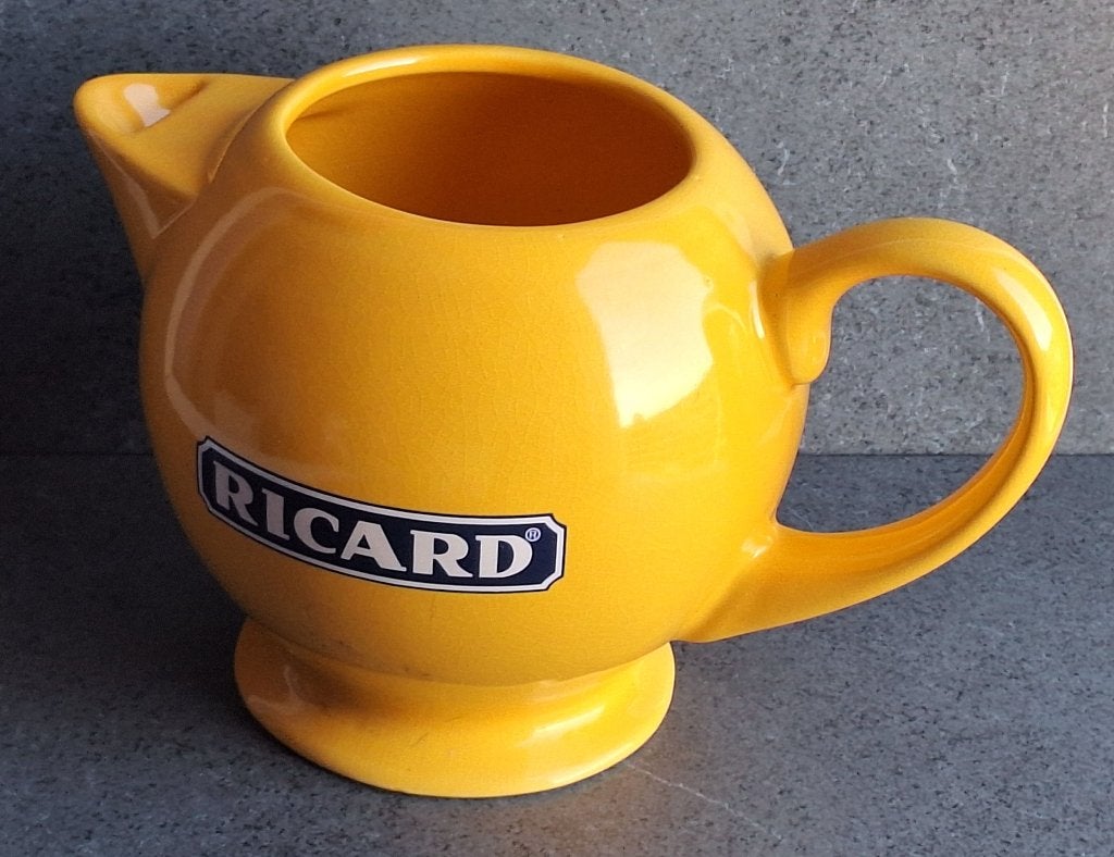 Belle grande carafe Ricard en céramique, Collections, Marques & Objets publicitaires, Enlèvement ou Envoi, Comme neuf, Autres types
